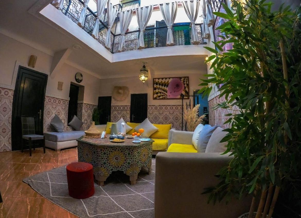 Riad Msholidays Jacuzzi Privatise Marrakech Marrakesh Exteriör bild
